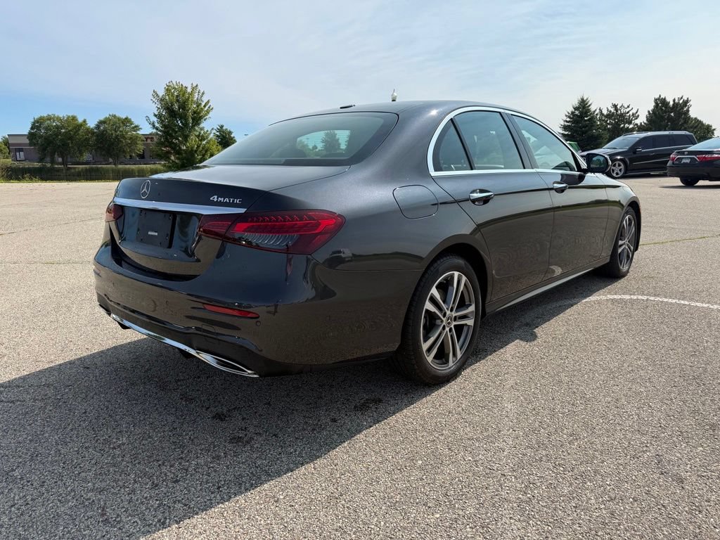 Used 2023 Mercedes-Benz E 350 4MATIC Sedan w/ Premium Package image 6