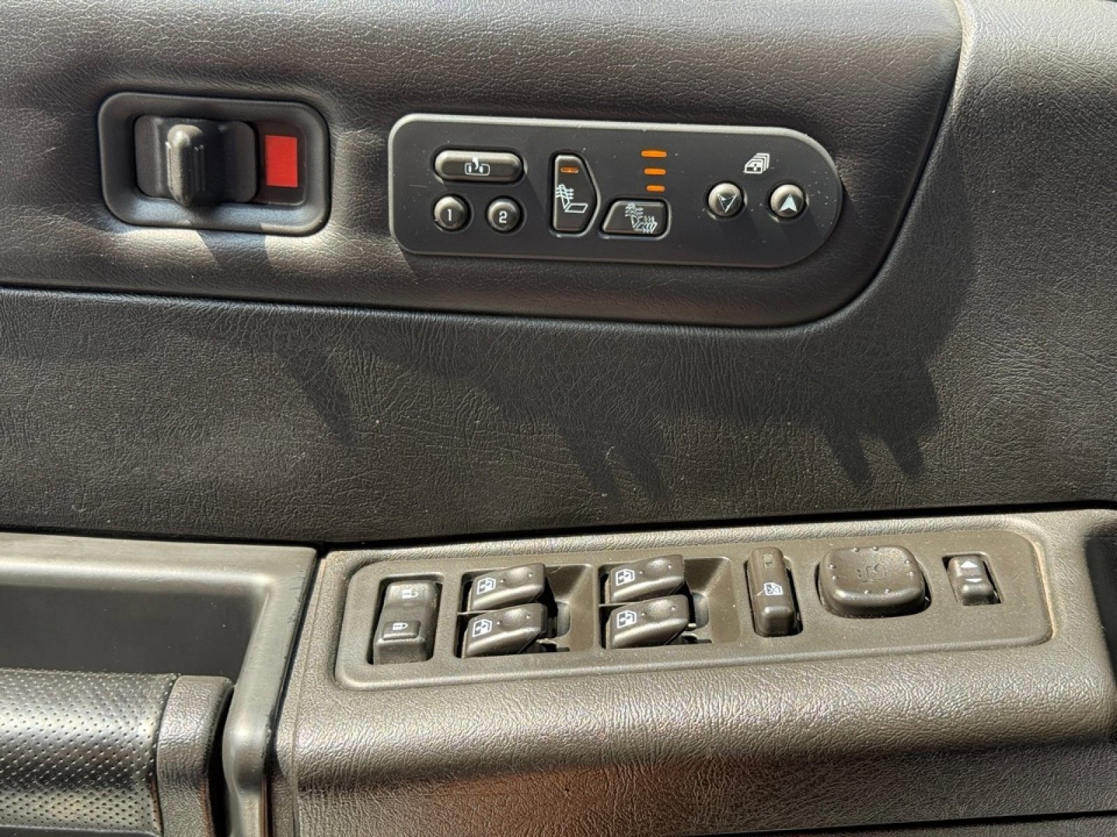 Used 2007 HUMMER H2 image 34