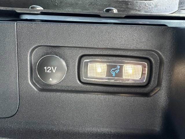 Used 2025 Ford Bronco Badlands image 14