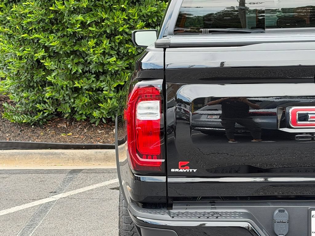 Used 2024 GMC Canyon AT4 w/ AT4 Premium Package AWD/4WD image 15