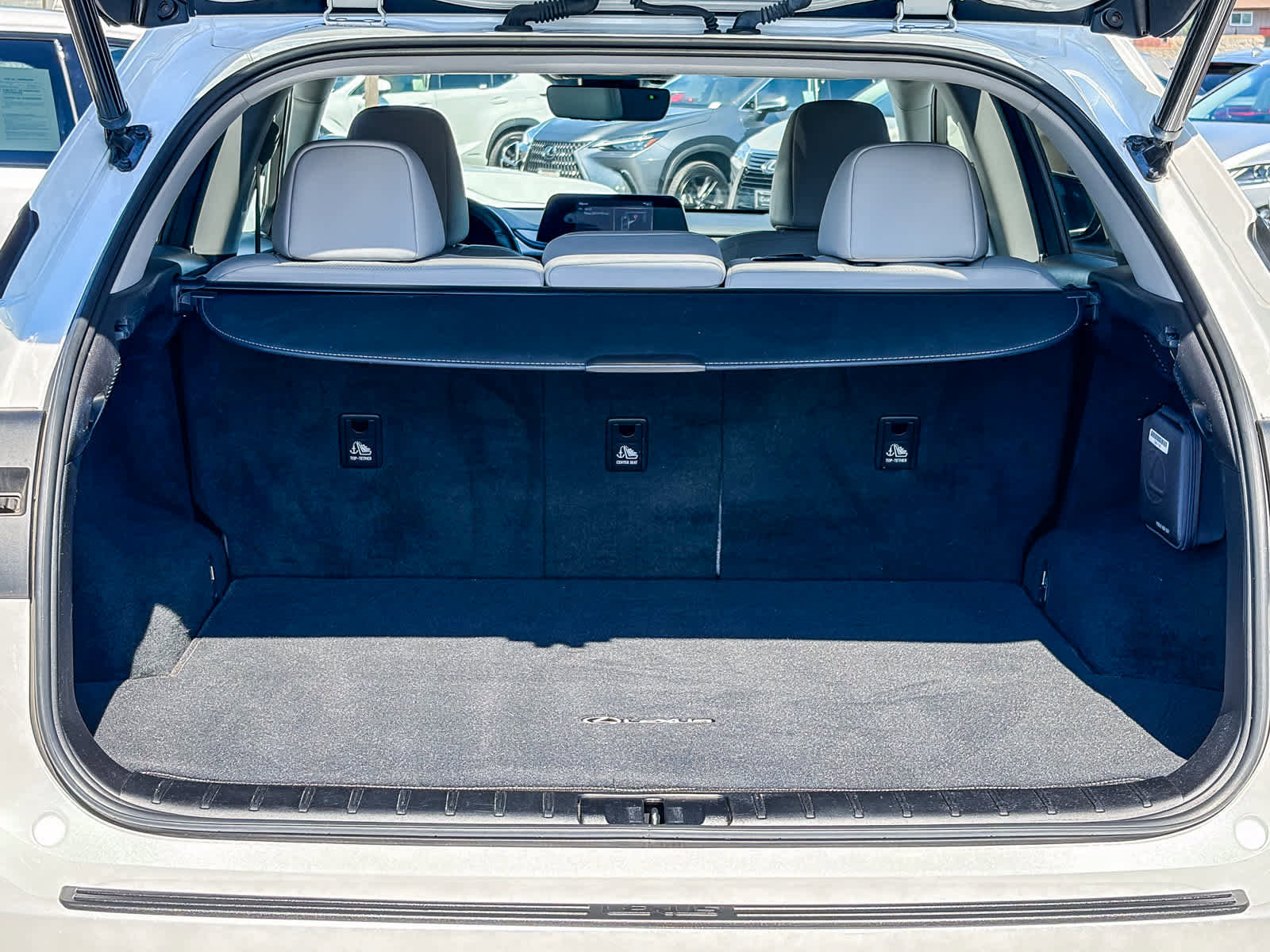 Used 2022 Lexus RX 350 w/ 3500 lbs Tow Prep Package image 25