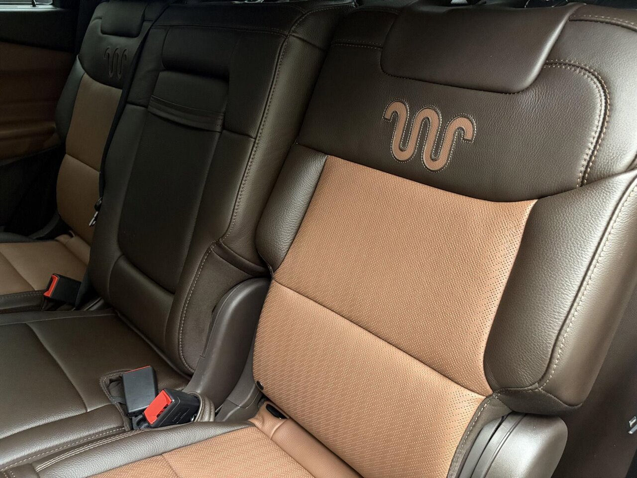 Used 2021 Ford Explorer King Ranch w/ Premium Technology Package AWD/4WD image 22