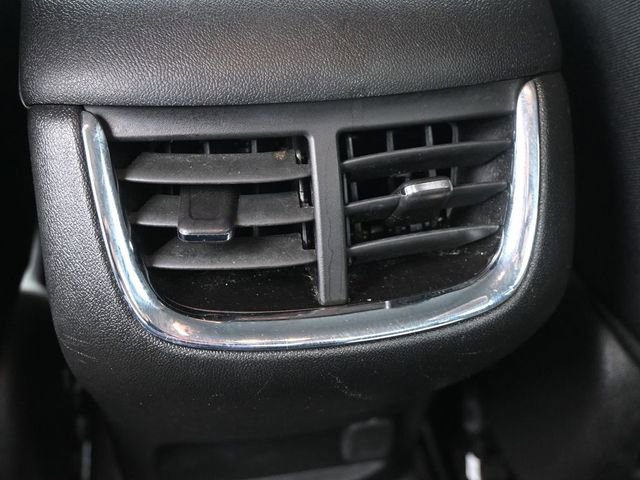 Used 2023 Chevrolet Malibu LT image 27