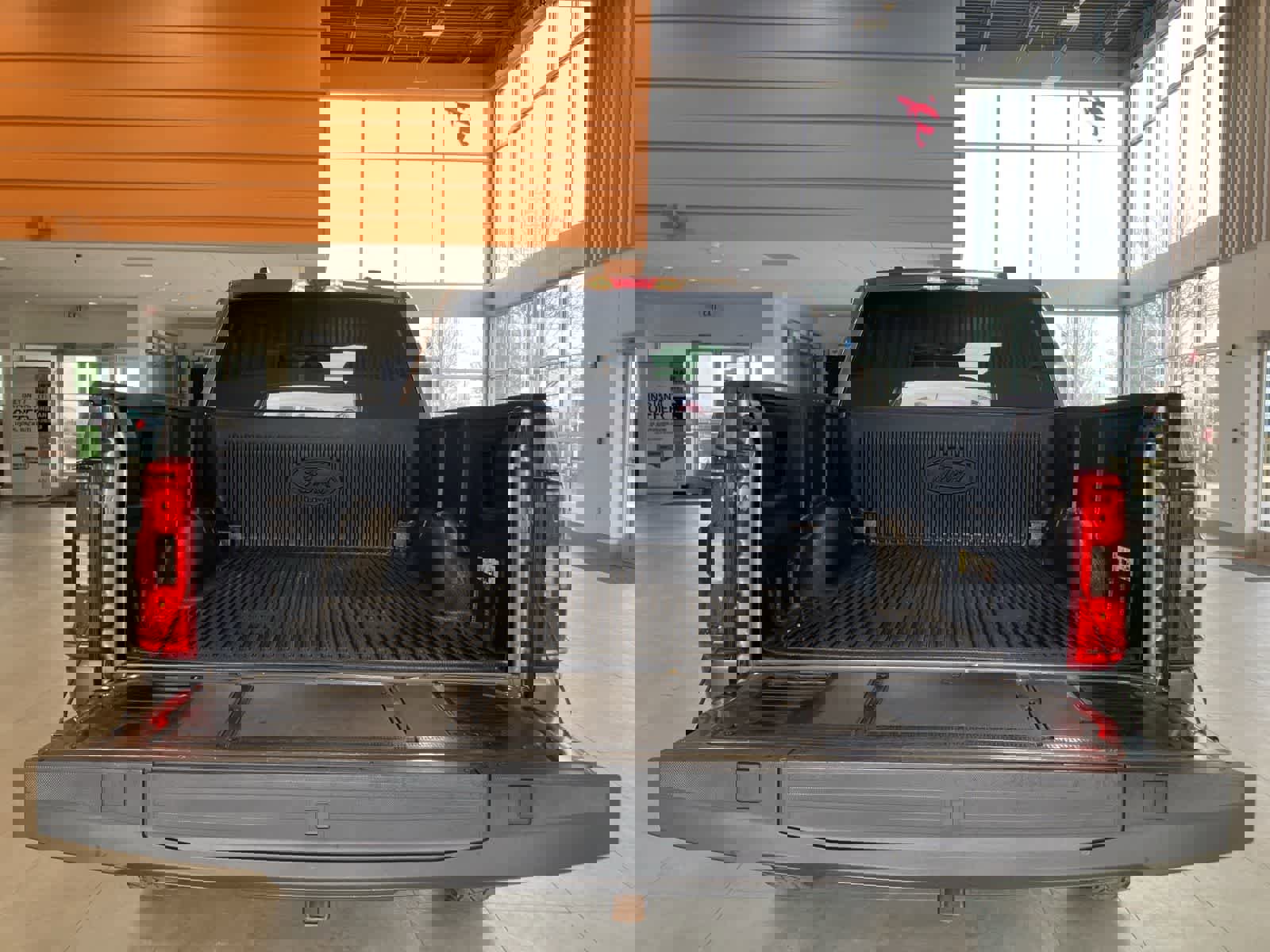 Used 2022 Ford F150 XLT w/ XTR Package AWD/4WD image 28