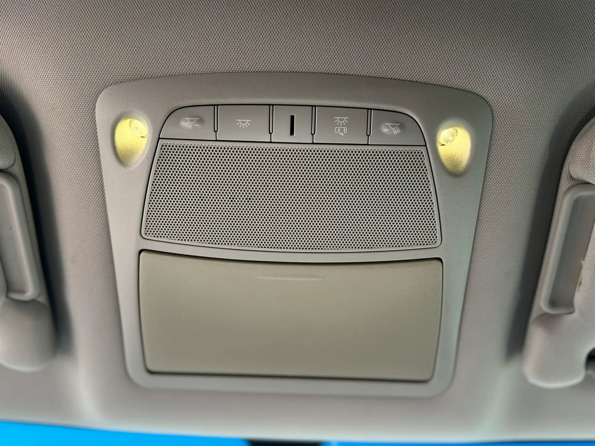 Used 2014 Nissan Pathfinder SV FWD image 19