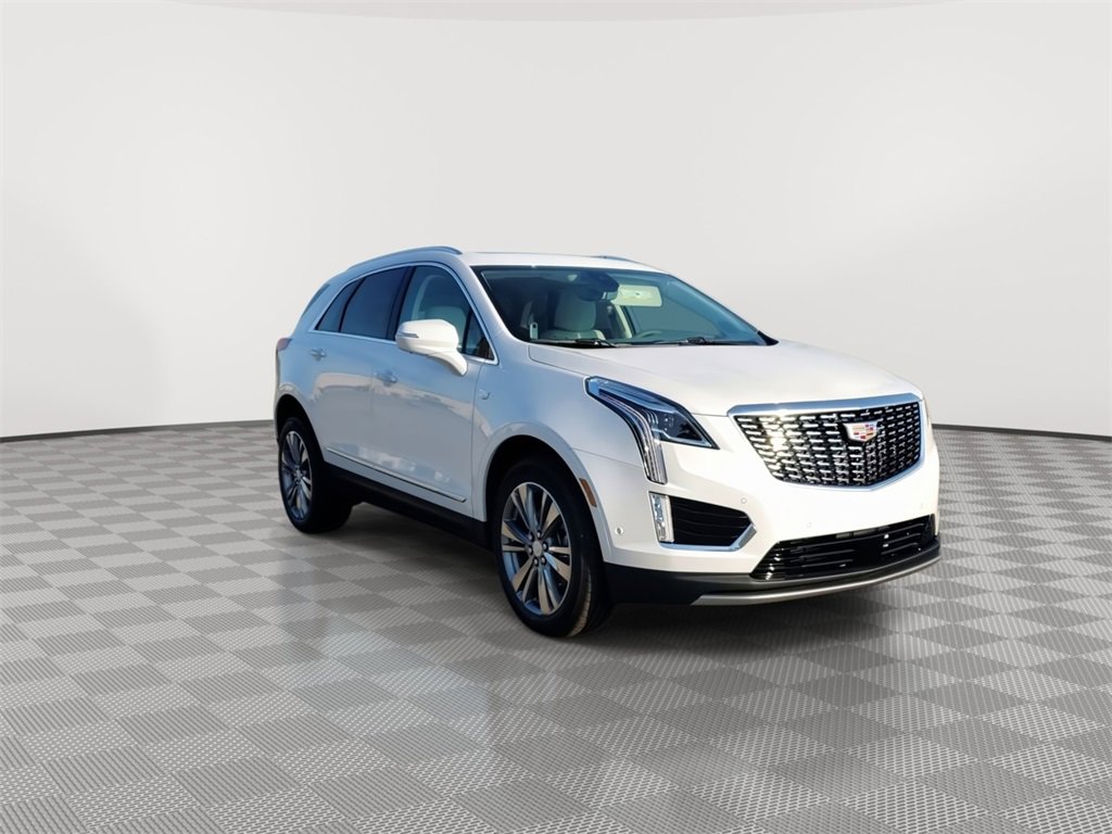 New 2025 Cadillac XT5 Premium Luxury w/ Technology Package image 2