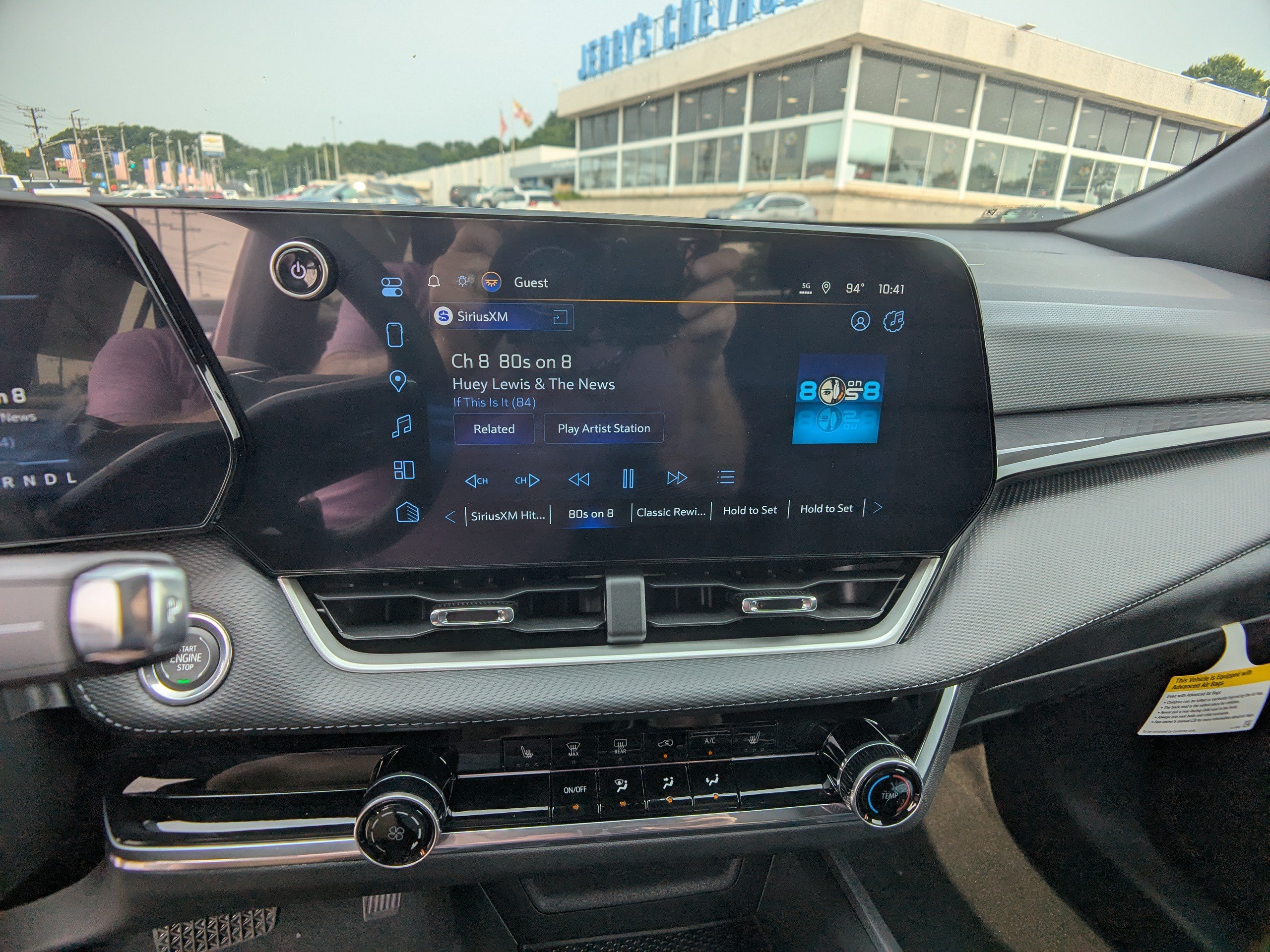 New 2027 Chevrolet Equinox LT FWD image 17