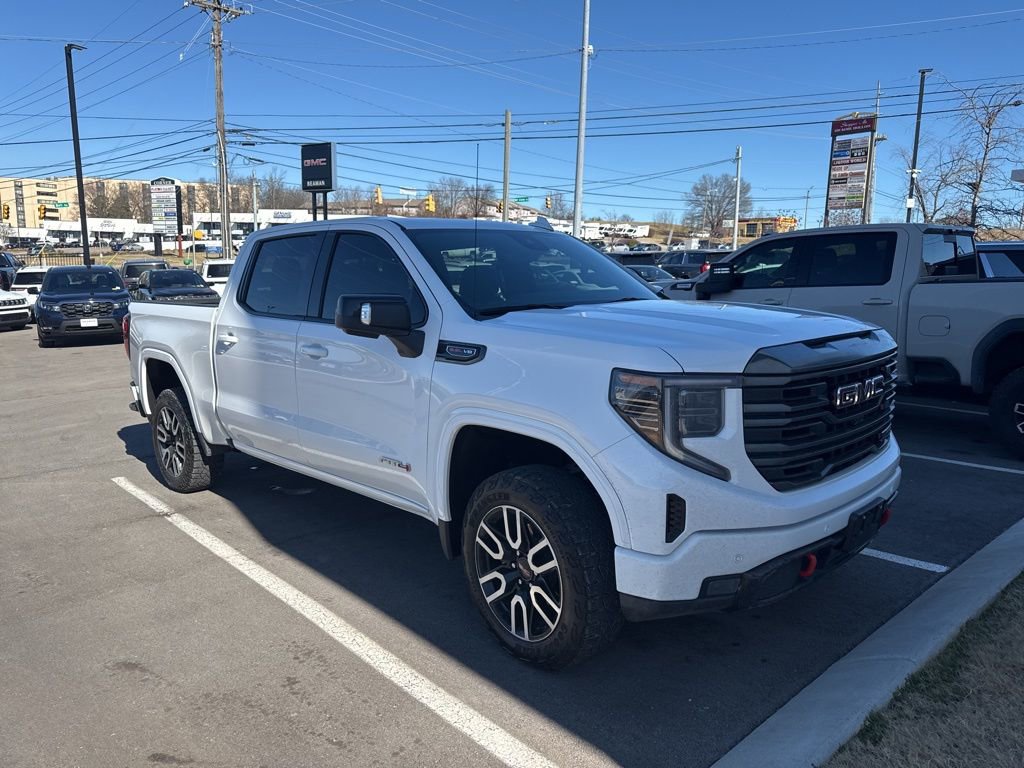 Used 2024 GMC Sierra 1500 AT4 w/ Technology Package image 10