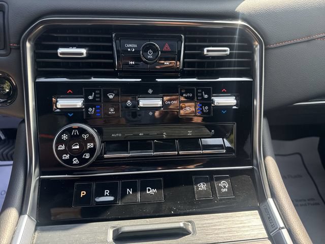 Used 2025 Nissan Armada PRO-4X w/ Pro-4X Premium Package AWD/4WD image 20
