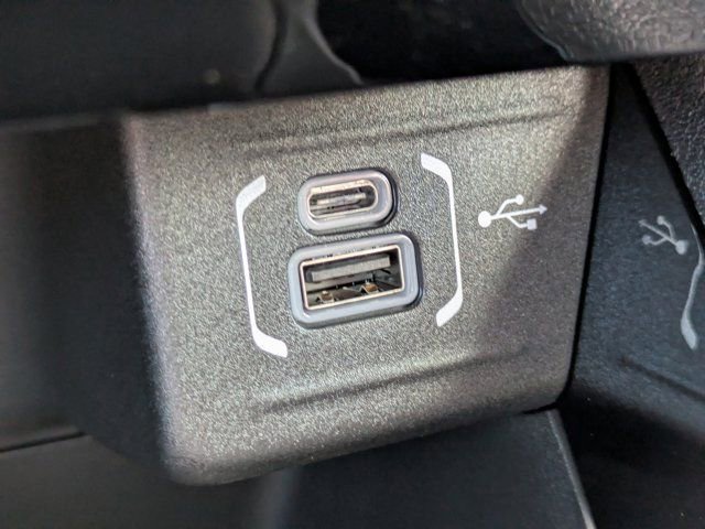 New 2026 Jeep Compass Latitude image 19