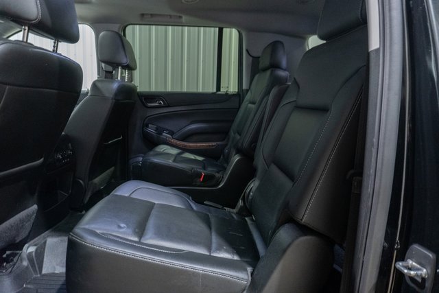 Used 2020 Chevrolet Suburban Premier image 17