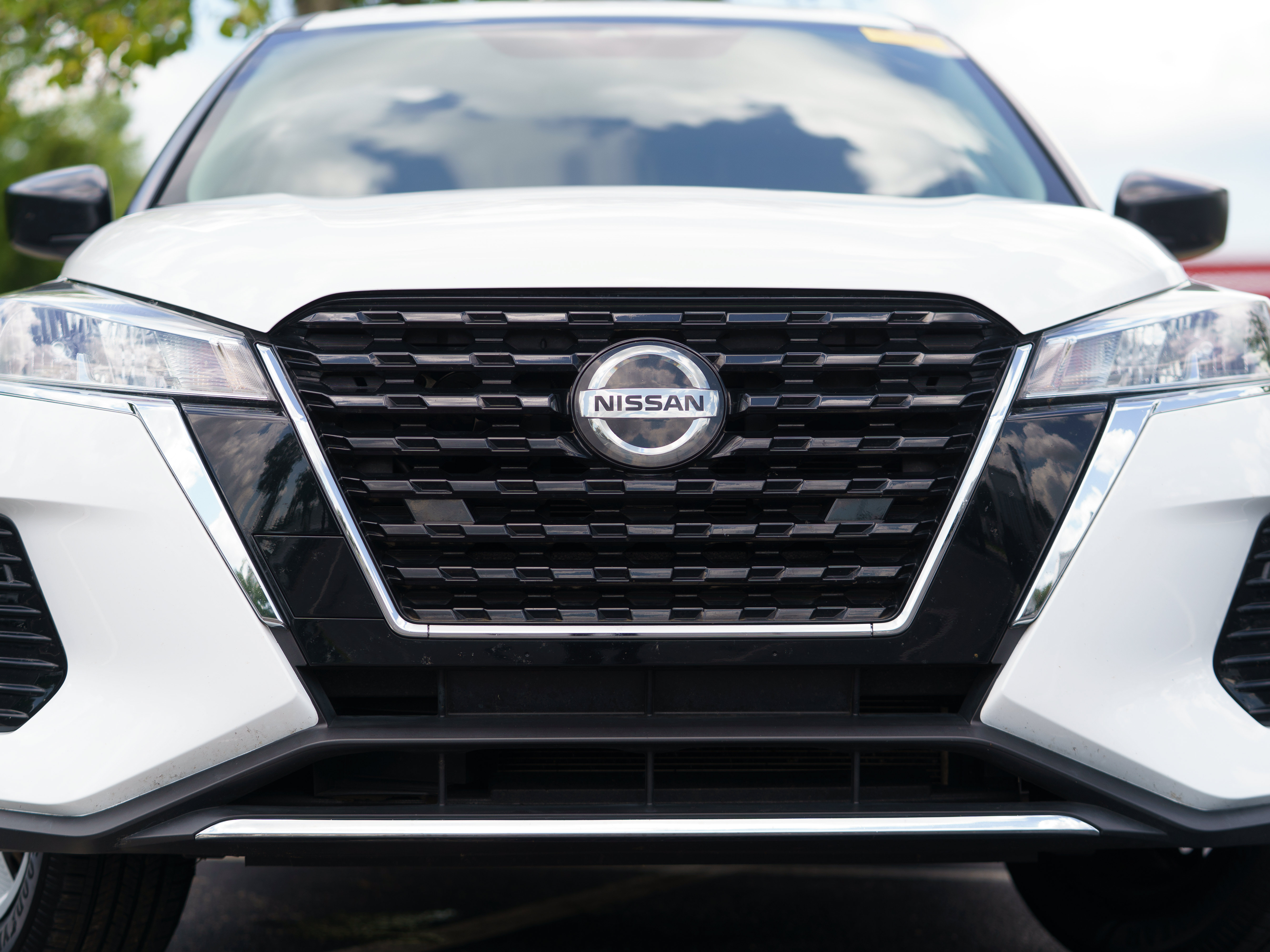 Used 2021 Nissan Kicks S FWD image 32