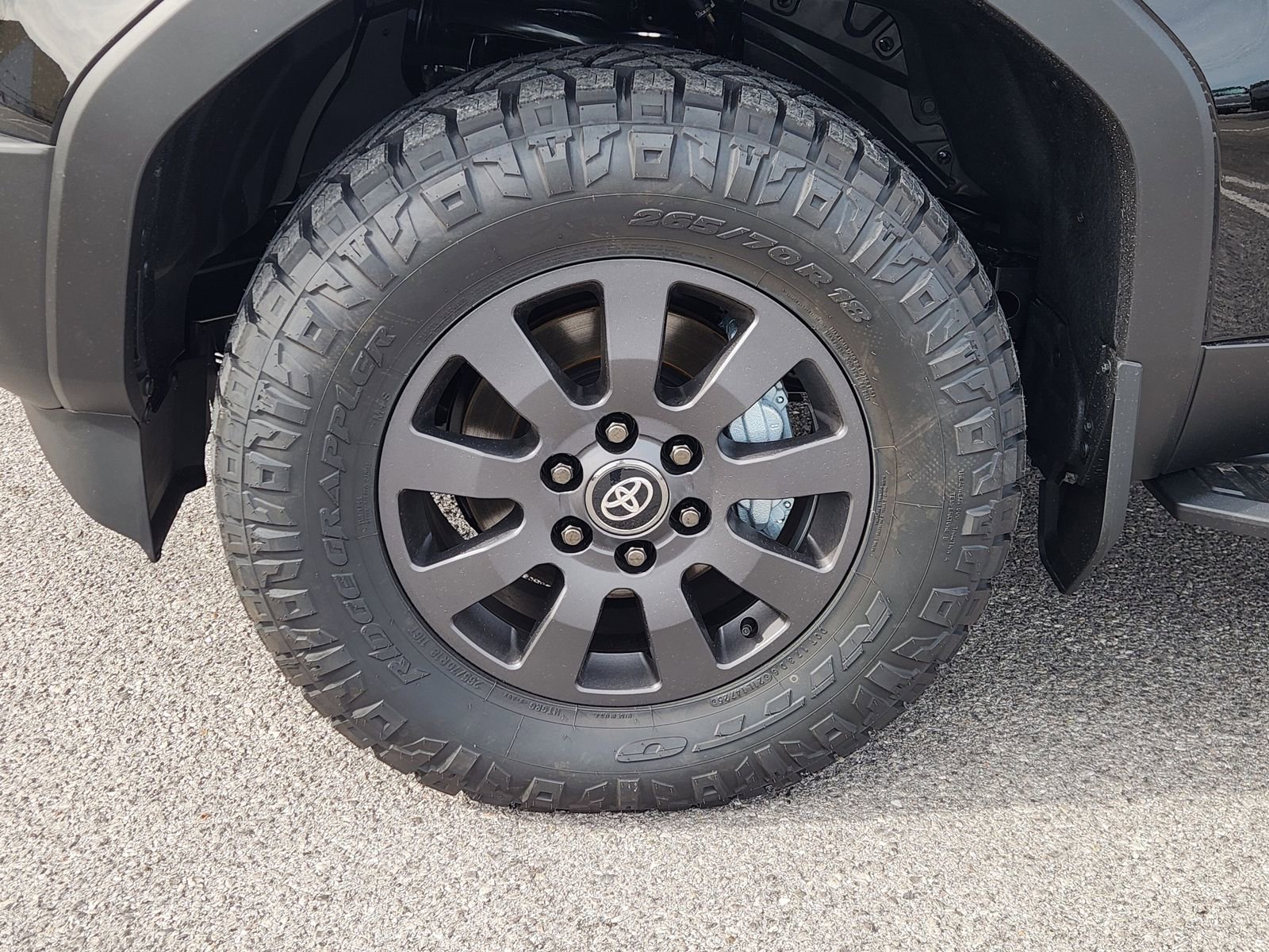 New 2026 Toyota Land Cruiser w/ Premium Package AWD/4WD image 13