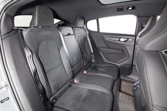 Certified 2023 Volvo C40 P8 Recharge Plus w/ Climate Package AWD/4WD image 19
