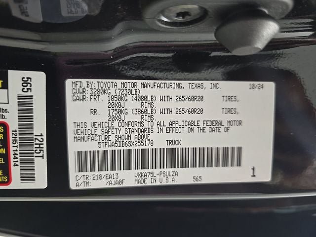 Used 2025 Toyota Tundra Limited AWD/4WD image 20