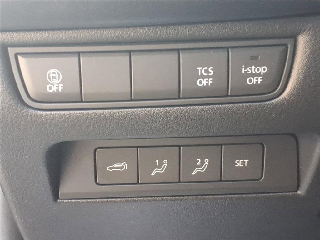 Used 2025 MAZDA CX-50 AWD 2.5 Turbo w/ Premium Pkg image 18