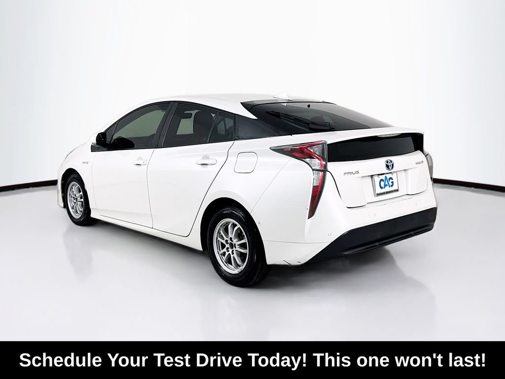 Used 2017 Toyota Prius Two w/ Prius Two Safety Plus Package FWD image 5