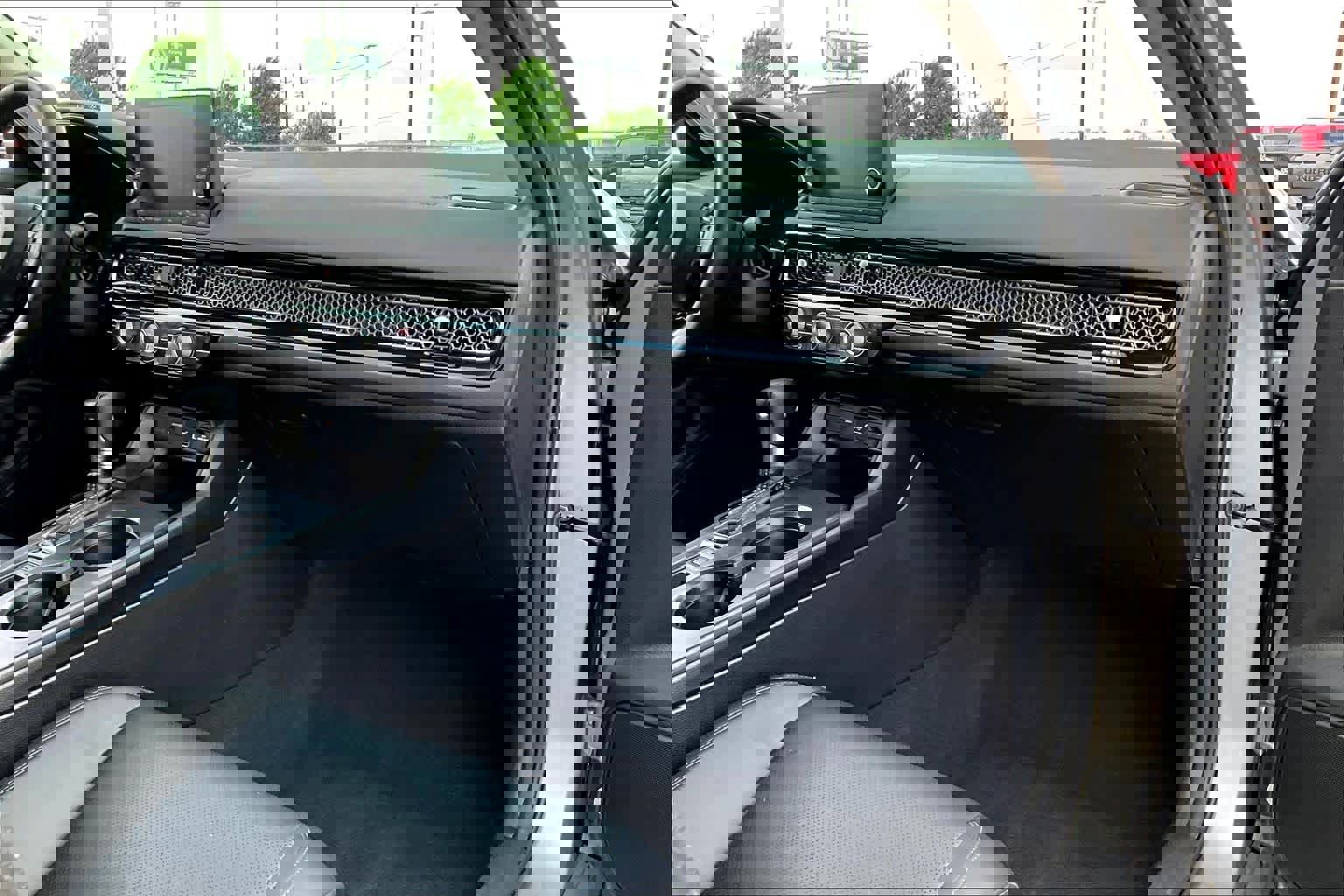 Used 2024 Honda Civic EX-L image 19