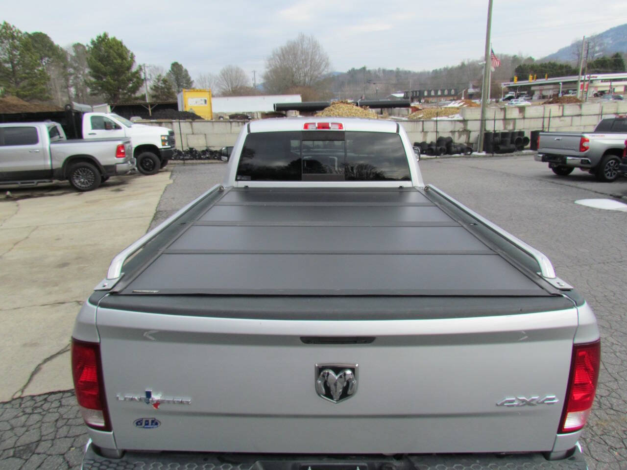 Used 2018 RAM 3500 Lone Star AWD/4WD image 9