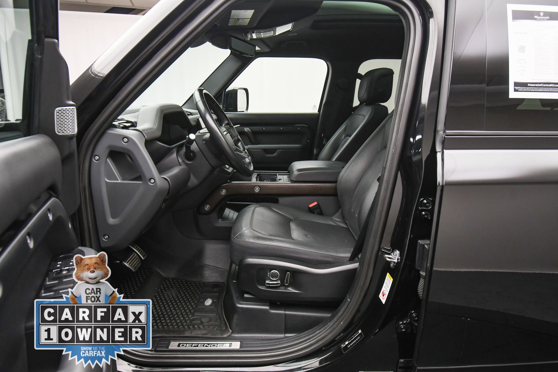 Used 2023 Land Rover Defender 130 X image 19