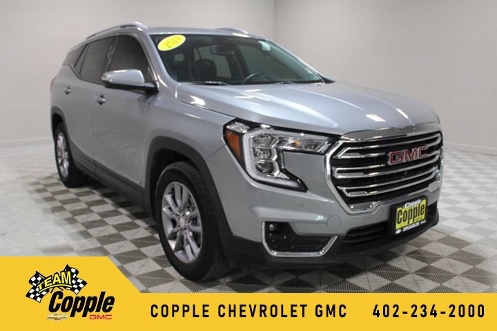 Used 2024 GMC Terrain SLT w/ Tech Package
