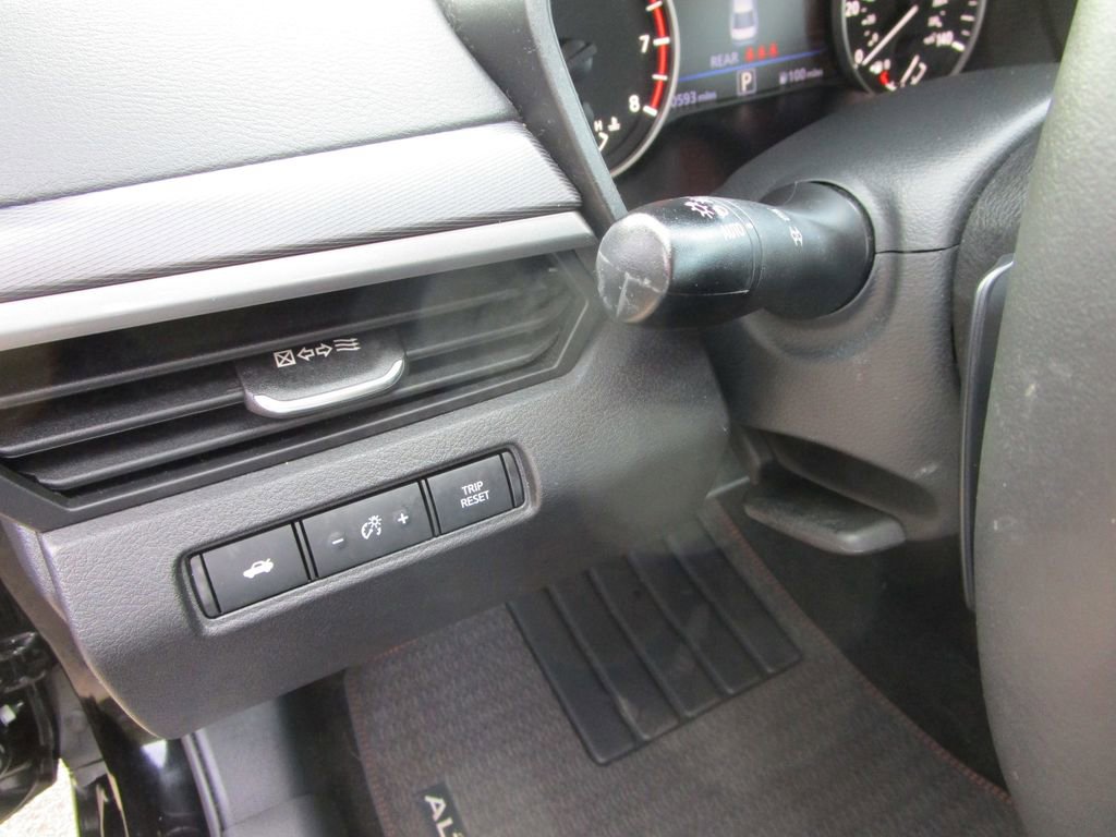 Used 2023 Nissan Altima 2.5 SR image 21