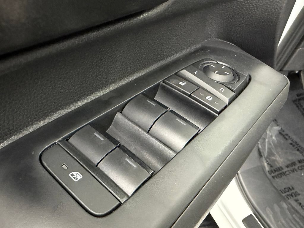 Used 2026 Toyota Tacoma SR5 AWD/4WD image 20