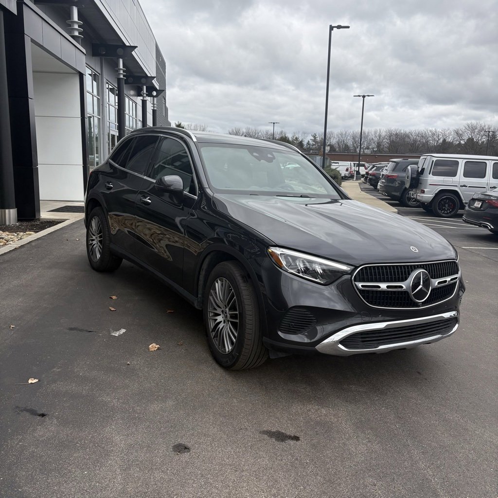 Certified 2025 Mercedes-Benz GLC 300 GLC 300 image 9