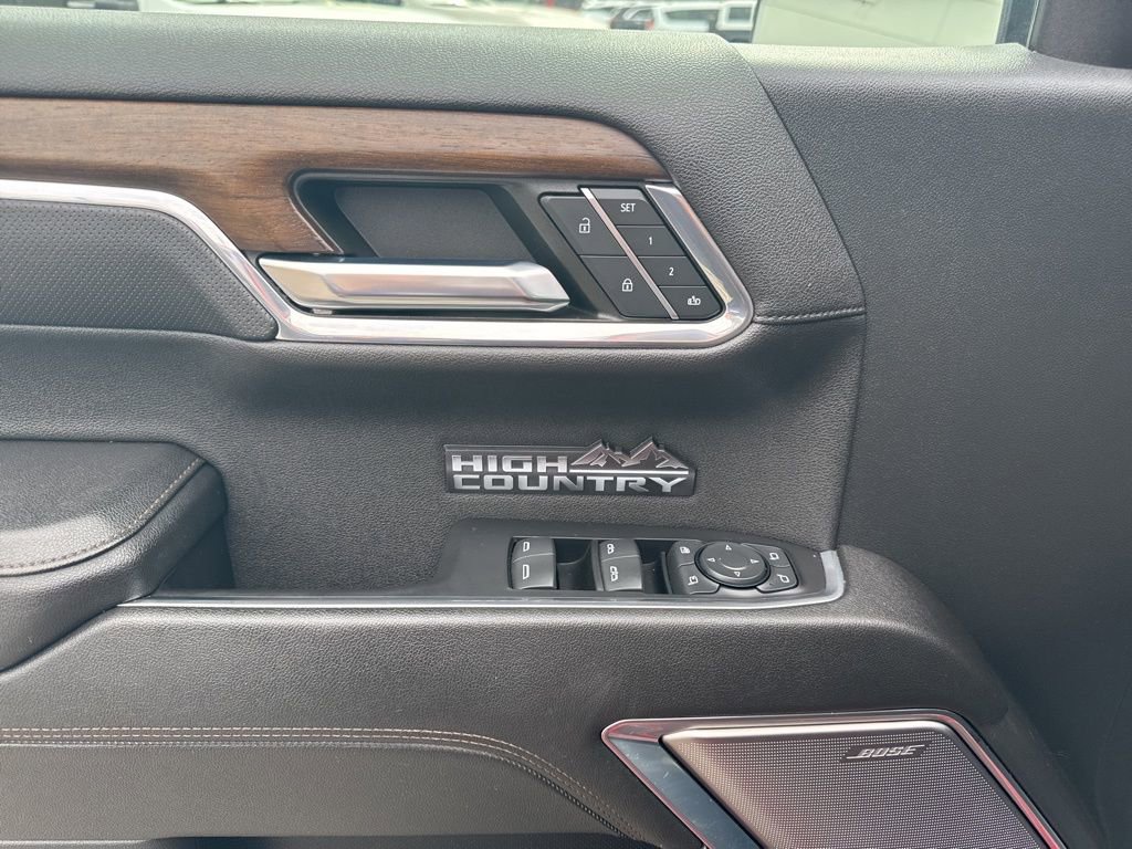 Used 2023 Chevrolet Silverado 1500 High Country w/ High Country Premium Package image 11