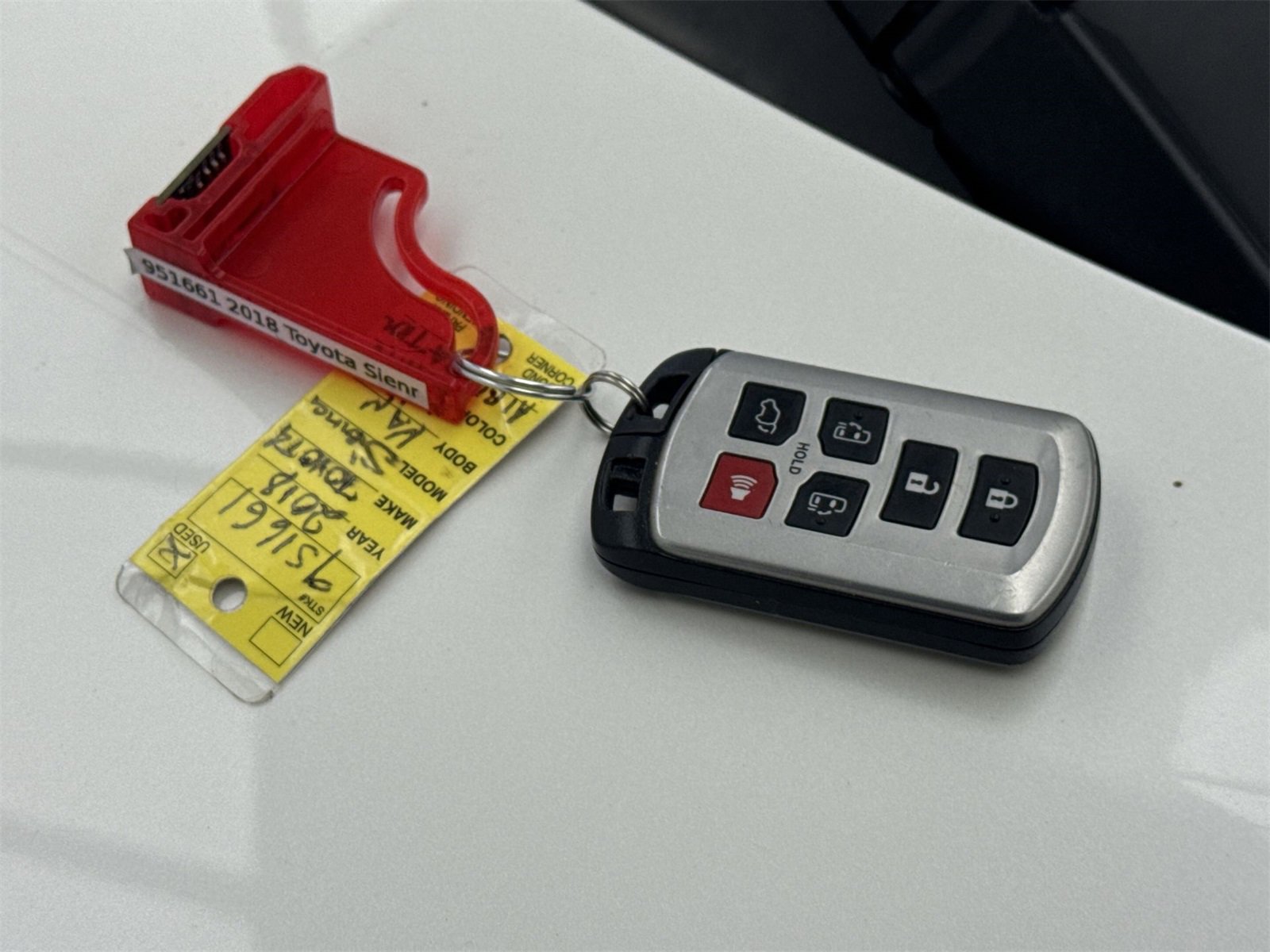 Used 2018 Toyota Sienna XLE w/ XLE Navigation Package image 44