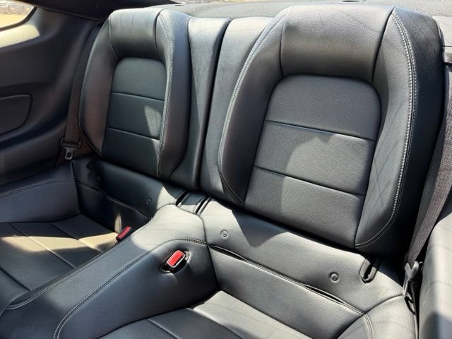 Used 2016 Ford Mustang Premium RWD image 12