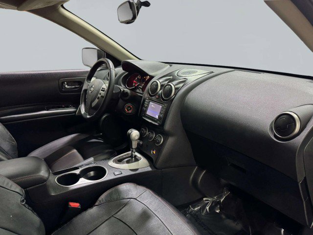 Used 2012 Nissan Rogue SL image 41