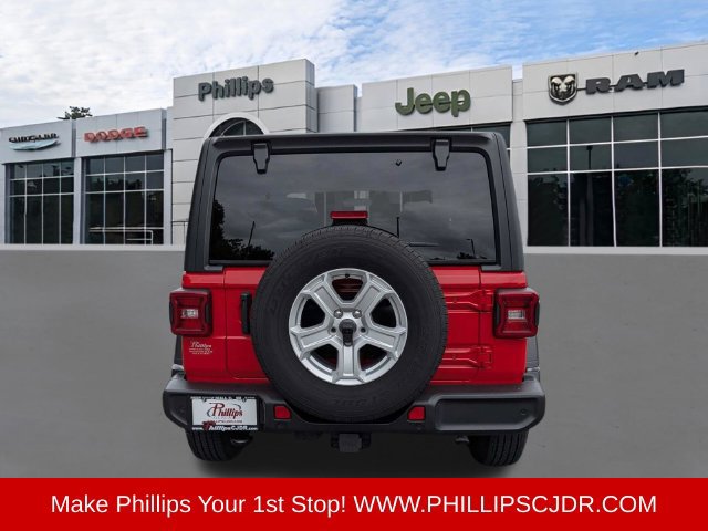Used 2021 Jeep Wrangler Sport AWD/4WD image 4