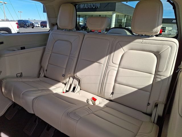 Used 2019 Lincoln Navigator Reserve AWD/4WD image 9