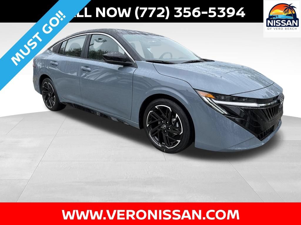 New 2026 Nissan Sentra SR w/ Floor Mat Package