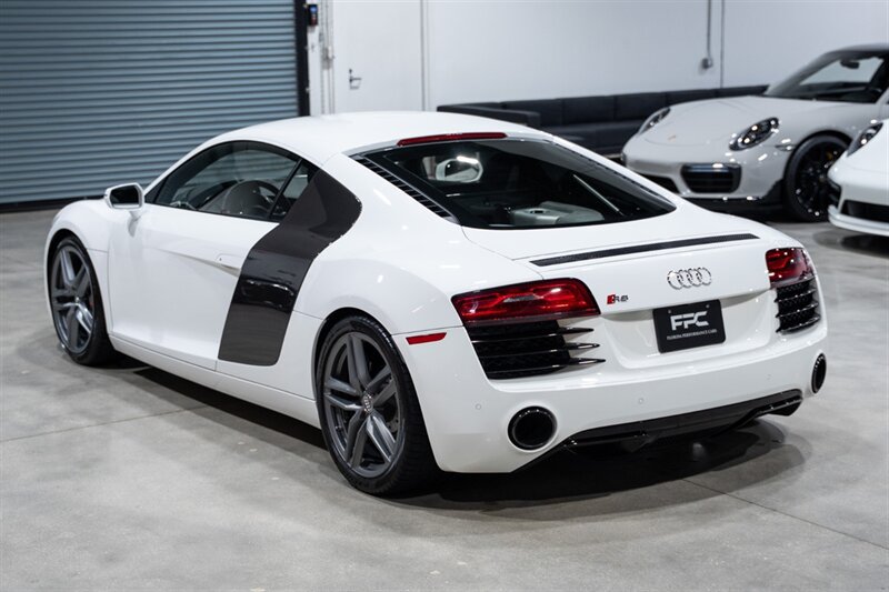 Used 2014 Audi R8 V8 AWD/4WD image 4
