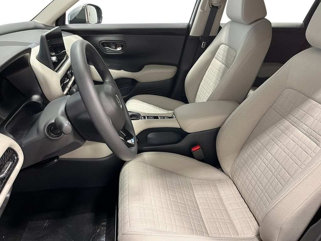 New 2027 Honda HR-V LX image 12