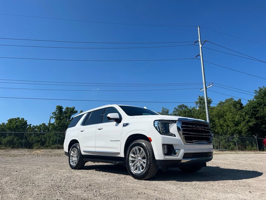 Used 2023 GMC Yukon SLT AWD/4WD image 7