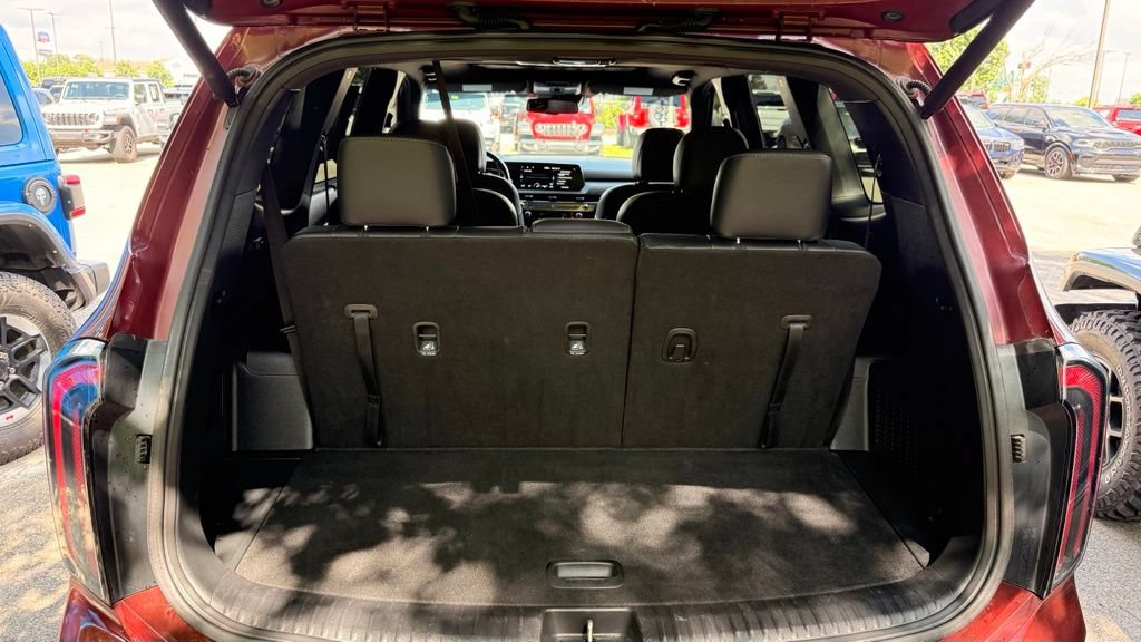 Used 2023 Kia Telluride EX X-Line AWD/4WD image 38
