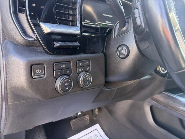 Used 2022 Chevrolet Silverado 1500 LTZ w/ LTZ Premium Package AWD/4WD image 14