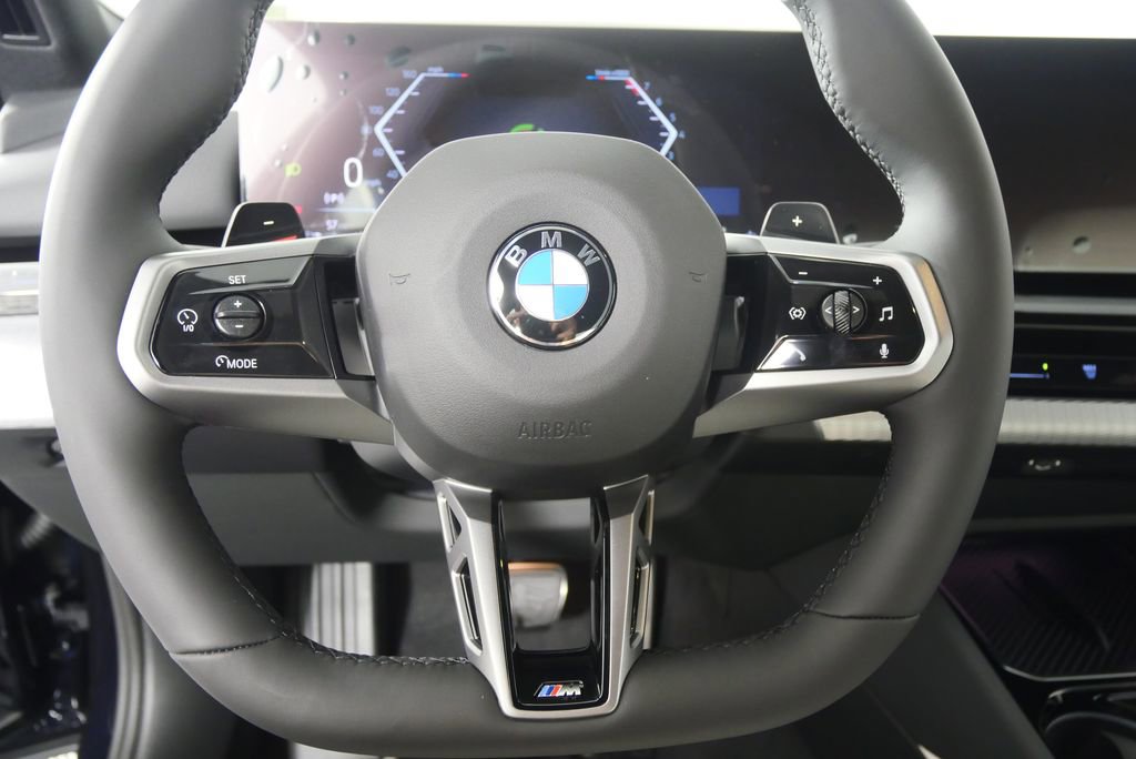 Used 2026 BMW 530i xDrive w/ M Sport Package AWD/4WD image 18