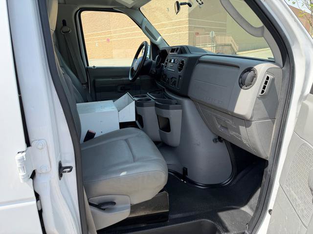 Used 2014 Ford E-250 and Econoline 250 w/ Power Group RWD image 14