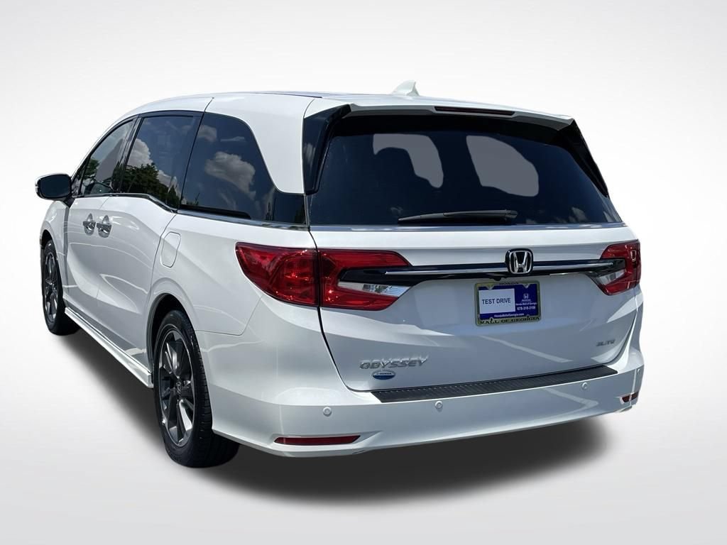 Certified 2024 Honda Odyssey Elite image 4