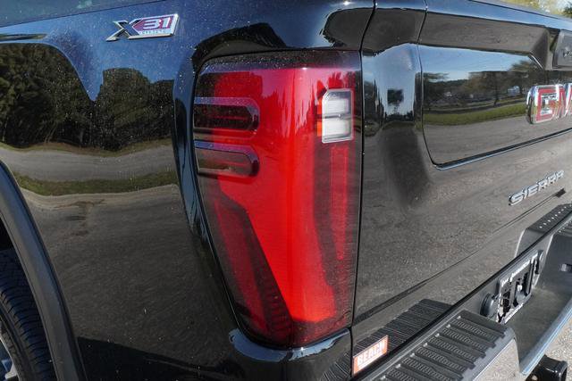 Used 2024 GMC Sierra 2500 SLT w/ SLT Convenience Package AWD/4WD image 40