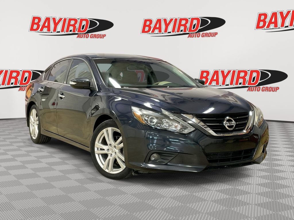 Used 2016 Nissan Altima 3.5 SL w/ 3.5 Technology Package