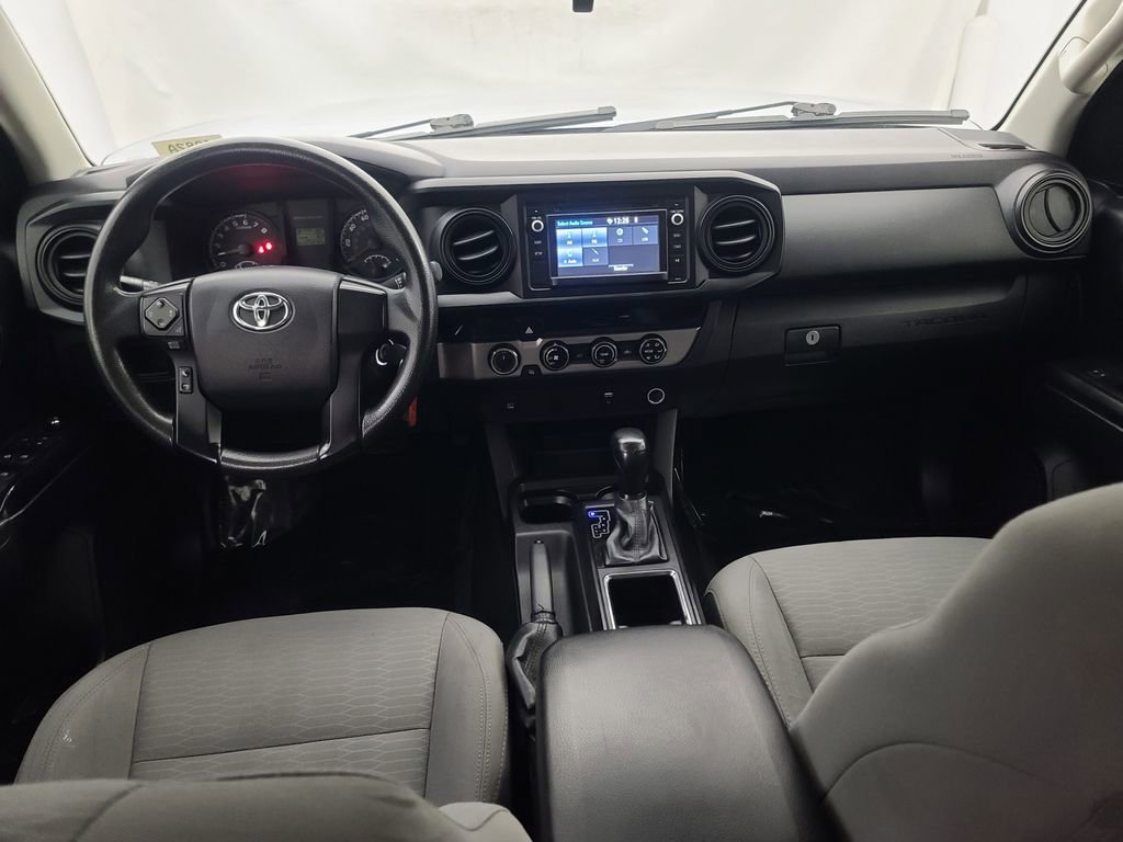 Used 2016 Toyota Tacoma SR image 21