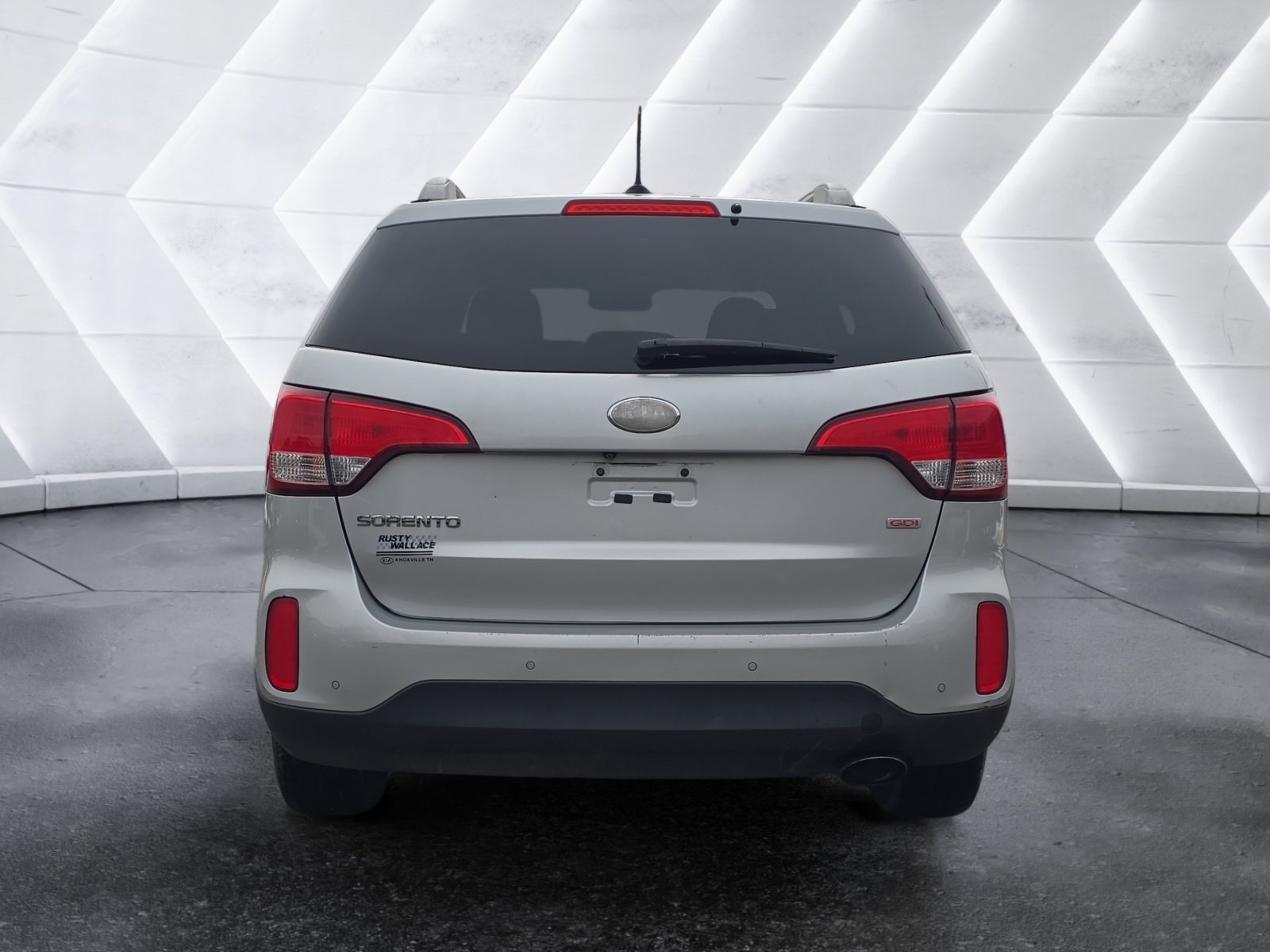 Used 2015 Kia Sorento LX image 4