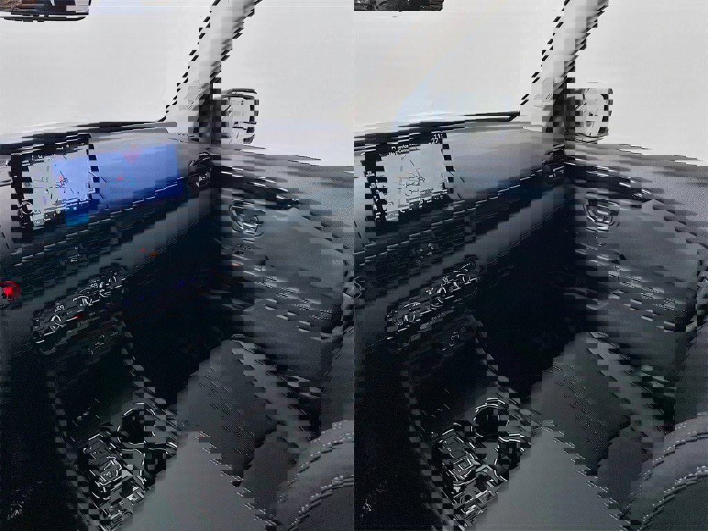 New 2025 Honda Pilot Touring image 29