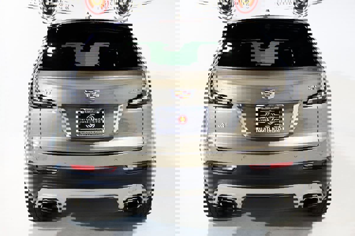 Used 2020 Cadillac XT4 Premium Luxury image 30