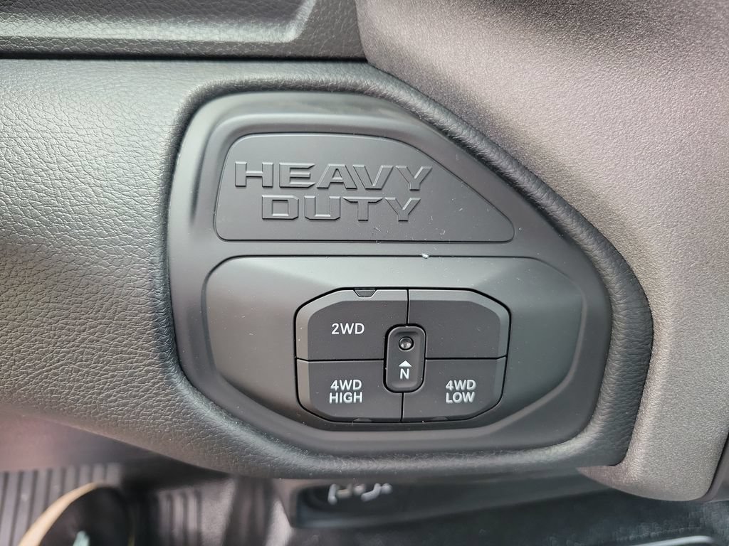 New 2026 RAM 5500 Tradesman AWD/4WD image 25